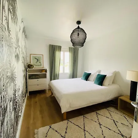 With A View Saint-André-de-Cubzac